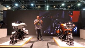 New HARLEY-DAVIDSON CVO Road Glide & CVO Street Glide - Engineers and Styling
