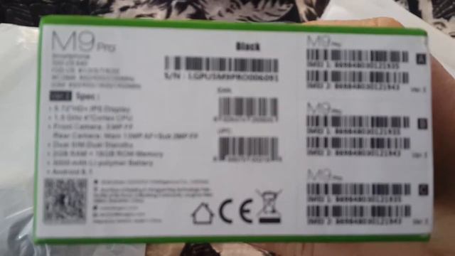 Распаковка посылки с телефонами Leagoo m9 pro и Leagoo kiica power смотреть онлайн