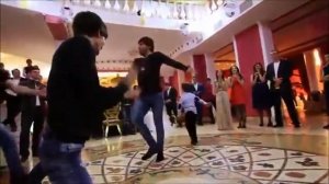 Супер Лезгинка на Шикарной Свадьбе под Музыку Хардстайл (Lezginka at the wedding)