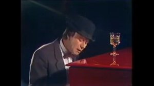 А.Миронов песня ,,Полюбите Пианиста,,