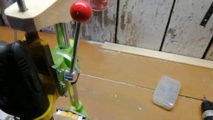 Координатный столик для сверлильной стойки. Обзор, распаковка.