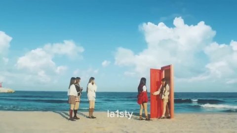 NEW JEANS ПРОВАЛ?? | ДЕШЕВЫЙ ДЕБЮТ!? | УЖАСНЫЙ КОНЦЕПТ!?