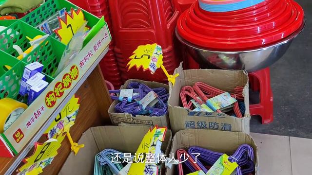 都说东莞比较富裕，在这里过冬，看看一日三餐的消费水平 смотреть онлайн