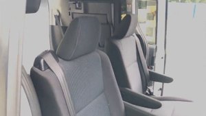 ? РАСХОД 6 ЛИТРОВ на микроавтобусе Тойота Ноах Гибрид это легально? Toyota Noah Hybrid Батарейка 25