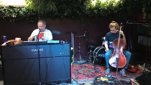 Теплая музыка. Ян Бедерман, Алексей Орлов. Выступление в клубе А. Козлова 21 апреля 2018 г. смотреть онлайн