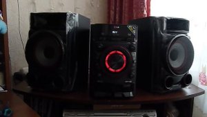 Hi-Fi музыкальная система Mini LG CM4530