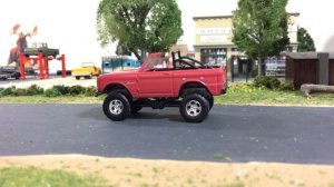 Greenlight Ford Bronco Collection, 28 different