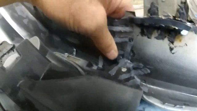 Toyota Camry 55 ремонт разрывов на переднем бампере. смотреть онлайн