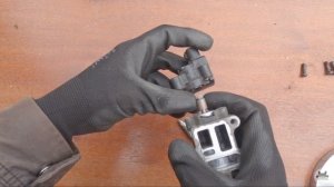 High / Low Idle RPM fix - IACV cleaning (Toyota Rav4 1.8L 1ZZ-FE 1999-2005)