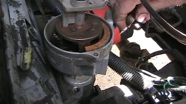 1987 Ford F150 I6 Damper, Distributor, Timing and Start Part IV смотреть онлайн