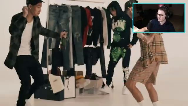 Farang (German) react to 1MILL - Price Tag in English. смотреть онлайн