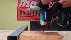 DTD157 Makita 18V Impact Driver Testing Fastening Screw