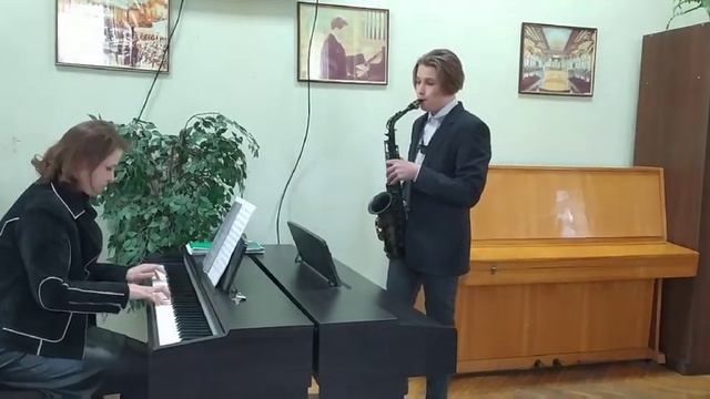 Реутський Євгеній саксафон 14 років  Ф Лей Історія кохання