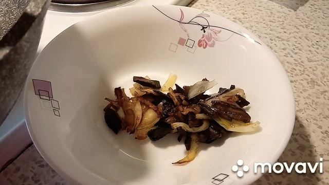 Жареная картошка с грибочками с секретом смотреть онлайн