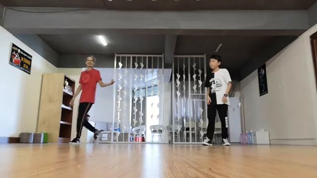 Hip Hop class China смотреть онлайн