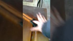 Чистим деревянные двери