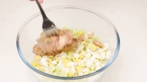 Самый БЫСТРЫЙ и ВКУСНЫЙ Салат из 4 Ингредиентов! Все ИЩУТ такой САЛАТ на столе! Рецепт САЛАТА