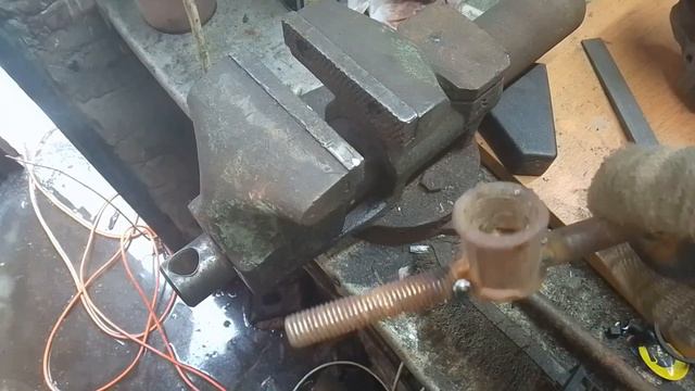 Вот что можно сделать из старого болта. смотреть онлайн