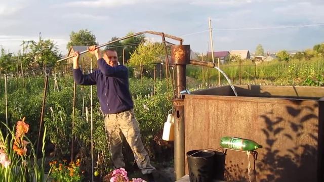 Котовский качает воду для бани на даче смотреть онлайн
