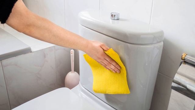 УБИРАЙ ТУАЛЕТ ПРАВИЛЬНО | 5 правил уборки в туалете которым не все следуют смотреть онлайн