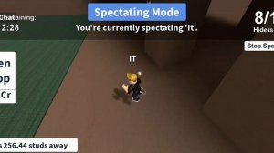 Играю в прятки в роблоксе часть 2