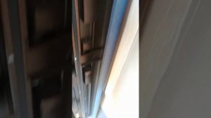 Монтажный уплотнитель AirTape на дверях Центурион