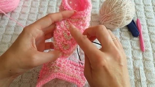 Тапочки на двух спицах  ( Baby)