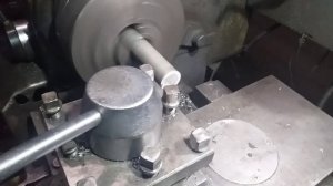 Жесть.Из отходов алюминия болванка для токарки.