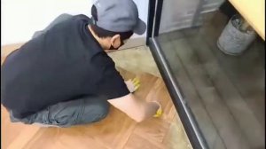 #своимируками Как правильно укладывать модульный линолеум своими руками