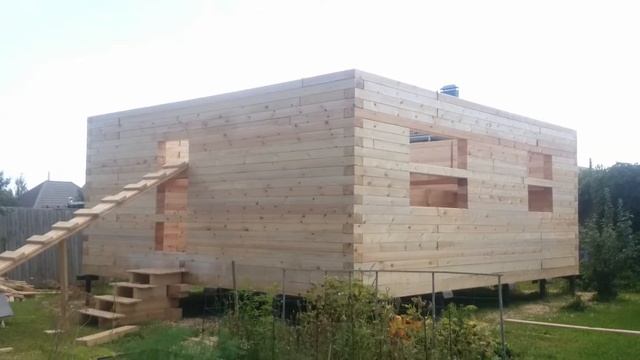 Дом из профелированного бруса (не хватило балок на 2 эт) смотреть онлайн