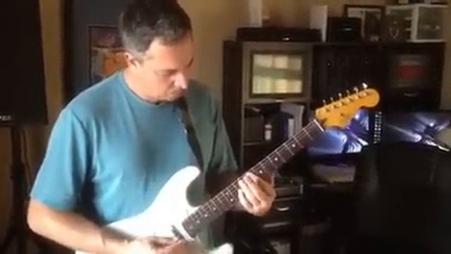 Fender Squier 572 Vintage MOD Stratocaster Sonic Blue Electric Guitar смотреть онлайн