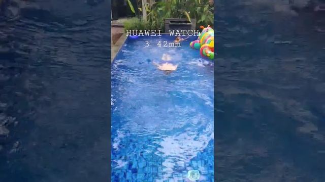 Huawei Watch 3 at Swimming Pool #huaweiwatchgt3