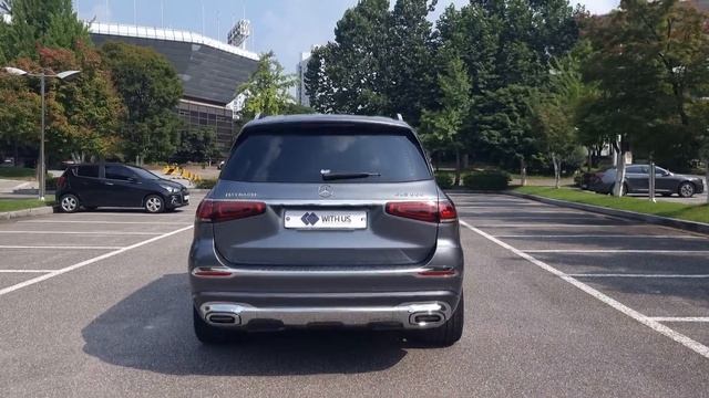 Mercedes-Benz GLS 600 Maybach смотреть онлайн