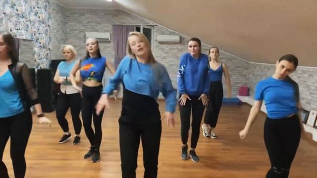 Современная хореография | Школа танцев AC DANCE в Новороссийске смотреть онлайн
