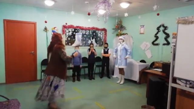 Игровая программа Здравствуй, зимушка зима смотреть онлайн