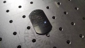 лазерная гравировка на жетоне армейском