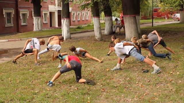 Олег Декстер в детском доме г. Кондрово 23 августа 2014 г. смотреть онлайн