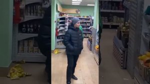 Вор в пятёрочке | скрутили воришку | поймали магазинного вора | кража 2024 |