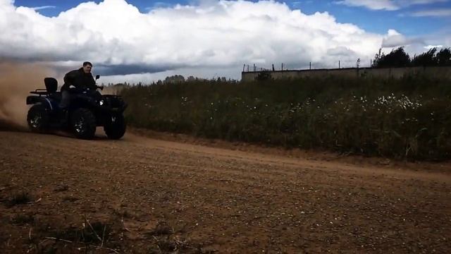 НА ДВУХ КОЛЕСАХ КАК ТИМАТИ НА ГЕЛИКЕ смотреть онлайн