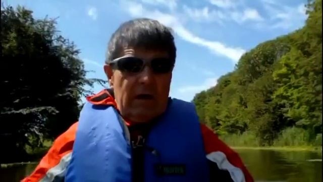 Old Man In A Kayak - Royal Military Canal смотреть онлайн