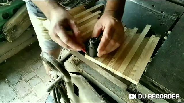 что можно сделать из обломков старых стульев смотреть онлайн