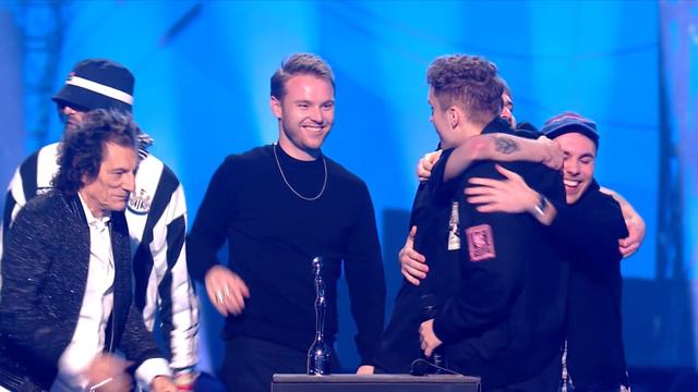 Sam Fender wins Best Rock/Alternative Act | The BRIT Awards 2022 смотреть онлайн