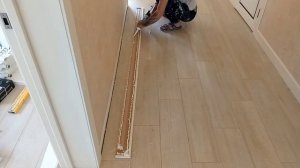 установка плинтуса МДФ 100мм