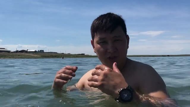 Марат Могедир парень что подарил мне ноутбук в 2018 году, привёз на солёное озеро недалеко от Кызыл смотреть онлайн