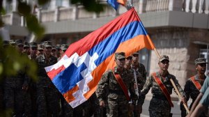 Армянская армия Зинуж 2020