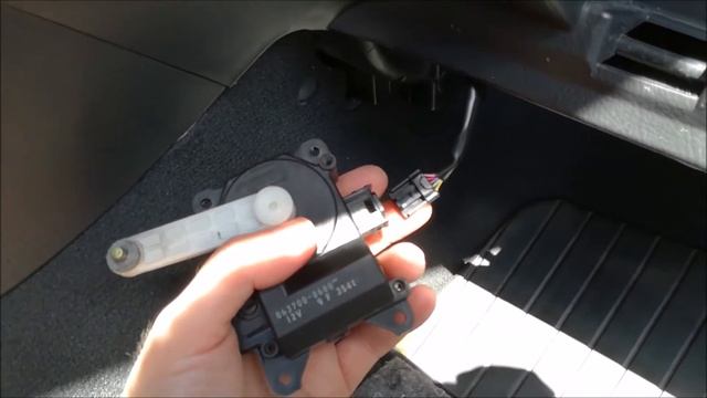 Toyota Avensis 2005, D-4D, 85kw, 2.0, тойота авенсис сервопривод правый смотреть онлайн