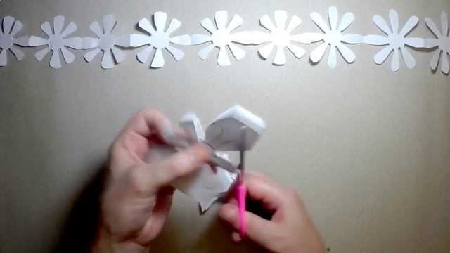 Как сделать ГИРЛЯНДА С ЦВЕТОВ из бумаги А4 своими руками
