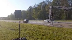Corsa B 2.0 16V c20xe vs. VW Golf 2 VR6 2.8 German-Racewars 2016 Session one