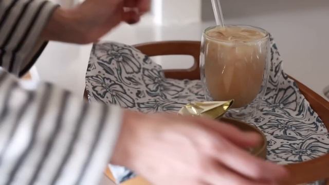 【保存版】リビングをオシャレにする5つのコツ／living room makeover смотреть онлайн