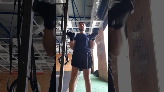 350 раз бицепс гантелями 3кг,только в перед! смотреть онлайн